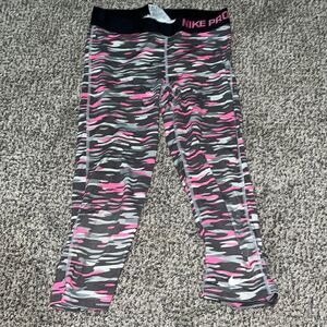 Nike Pro - Pink Gray Leggings -L